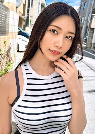 下心がエグイ美人あざと人妻【なみ／28】若い男のエキス欲しさにガンガンやりまくって摂取する！