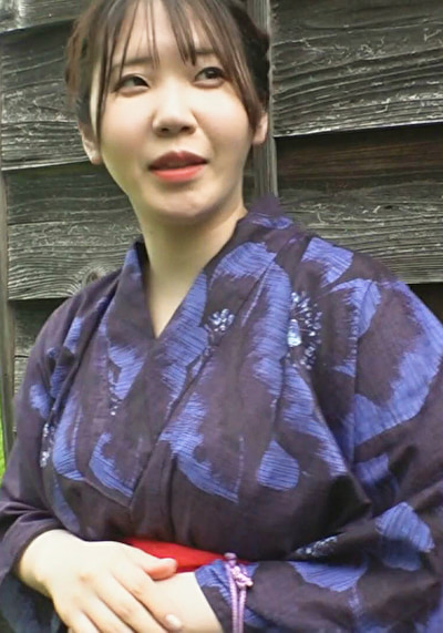 「この後雨降るから花火大会中止だよ～」雨宿りと称して浴衣美女を喰らう卑劣エロ怪人